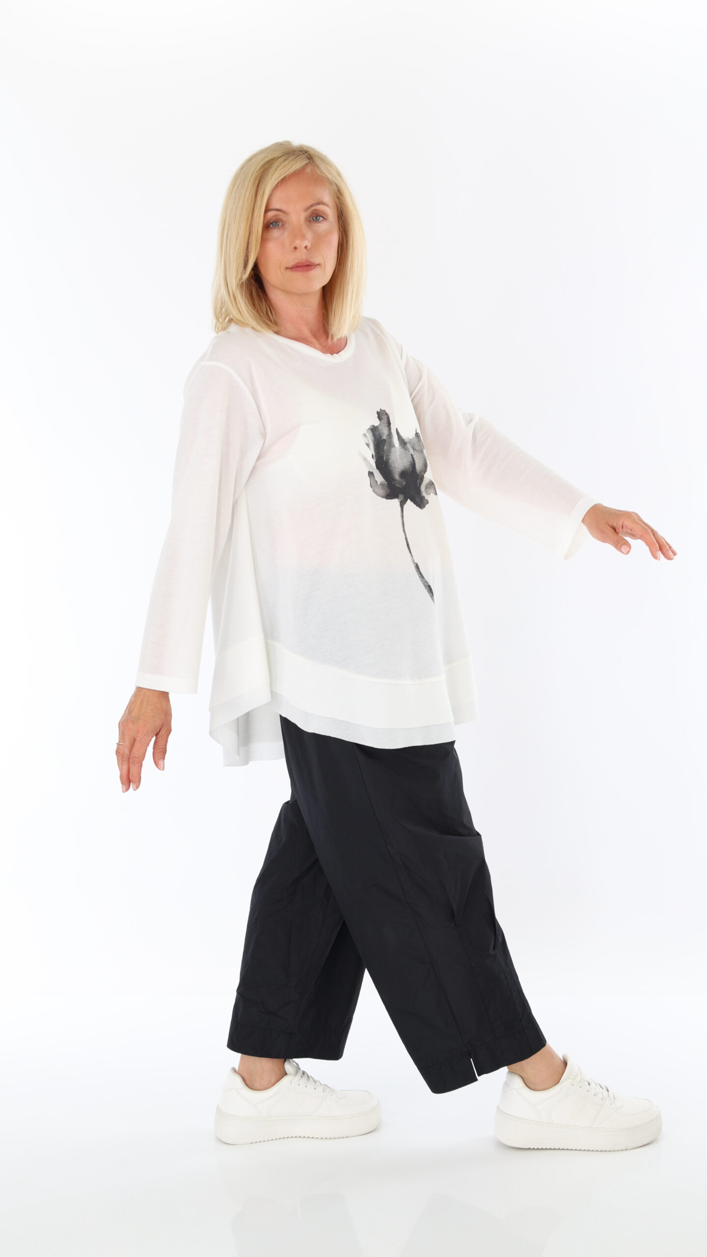 bize bz305 floral blouse bize bz305 floral blouse