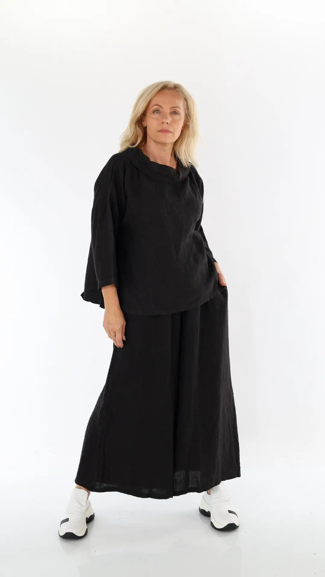 qozaa qz0107 hooded linen blouse qozaa qz0107 hooded linen blouse