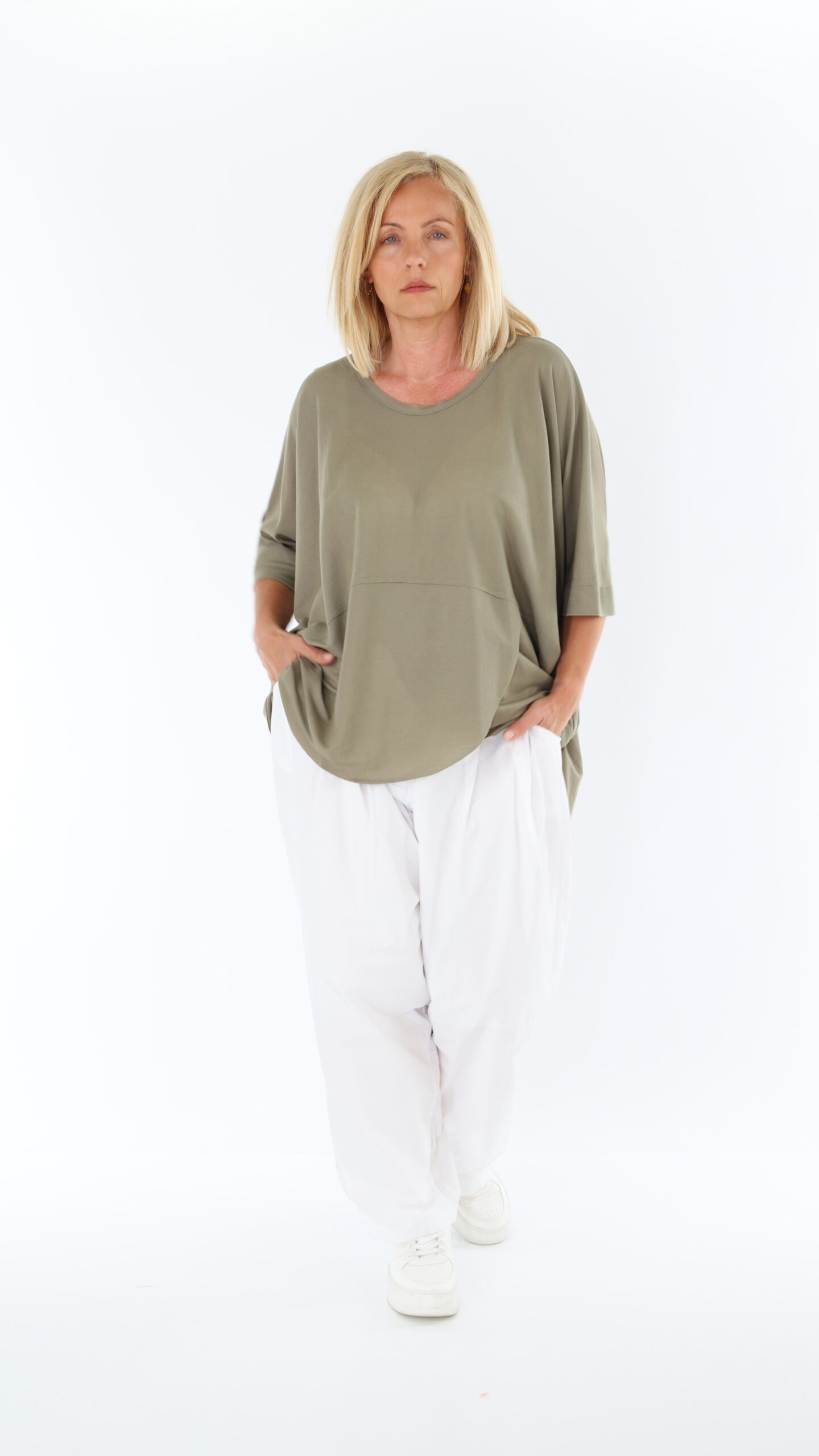 bize bz304 flow blouse bize bz304 flow blouse